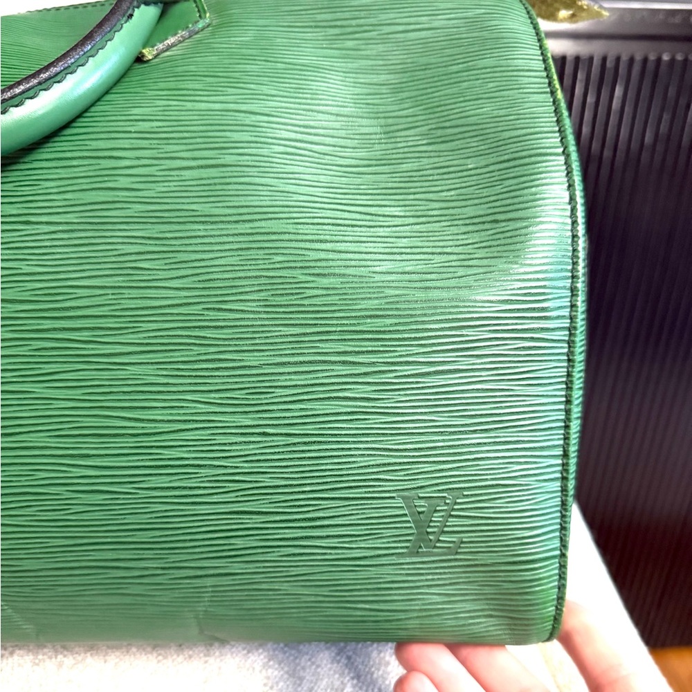 Authentic Louis Vuitton Speedy 35 satchel bag Epi Green Leather M42994 - Picture 4 of 16
